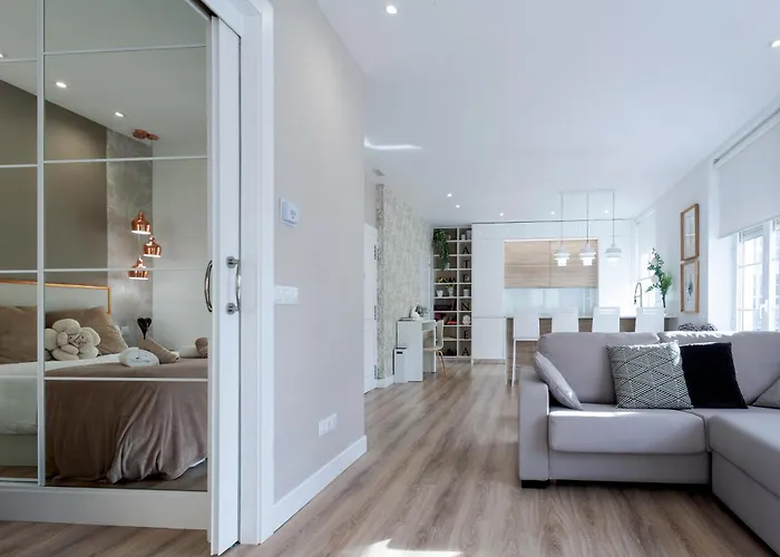 아파트 Cinco Balcones A La Catedral By Unique