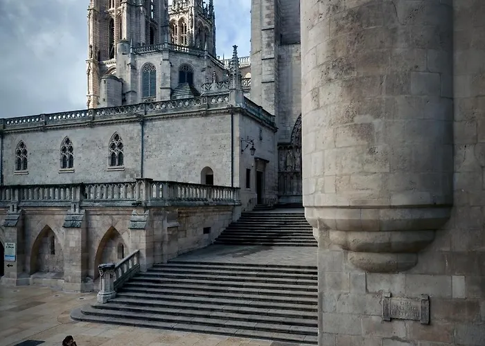 Cinco Balcones A La Catedral By Unique